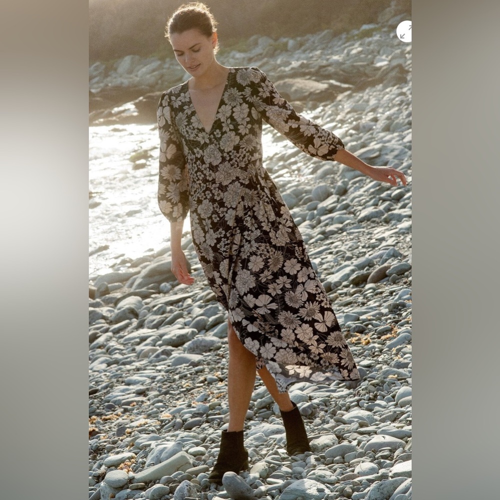 LOVESTITCH Mother Earth Wrap Maxi Dress V-Neck Floral Black & Cream Small